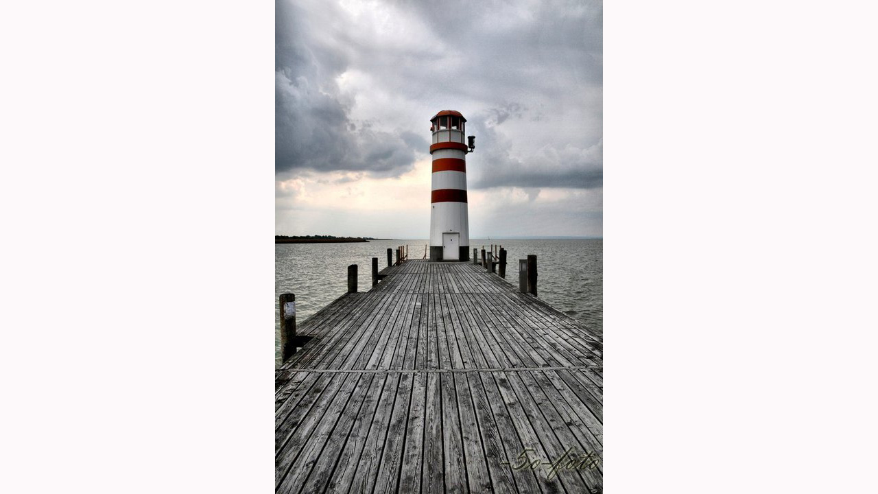 Free HTML5 Bootstrap Template by FreeHTML5.co